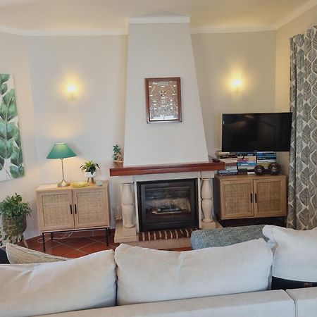 Apartamento Moura - Praia D'El Rey Golf, Surf & Beach Resort Praia del Rei Kültér fotó