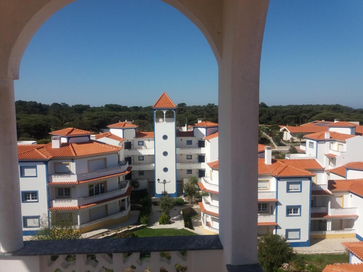 Apartamento Moura - Praia D'El Rey Golf, Surf & Beach Resort Praia del Rei Kültér fotó